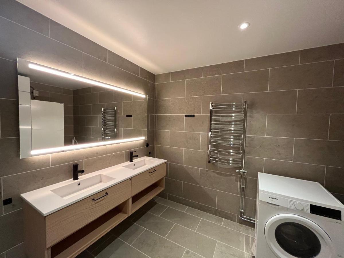 Kavan Townhouse Funaesdalen Ngoại thất bức ảnh